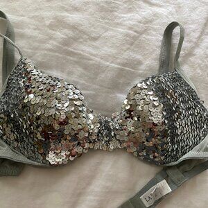 La perla silver sequin bra